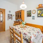 Apartman La Casa Del Libro