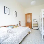 La Casa Del Libro Apartman