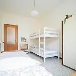 Apartman La Casa Del Libro *