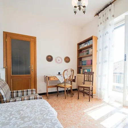 La Casa Del Libro Apartment Lavagna