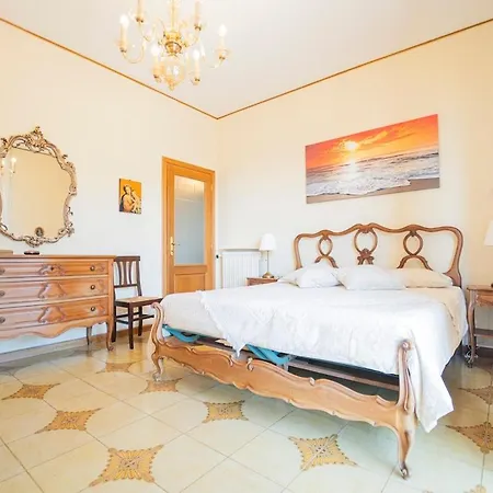 La Casa Del Libro Apartment